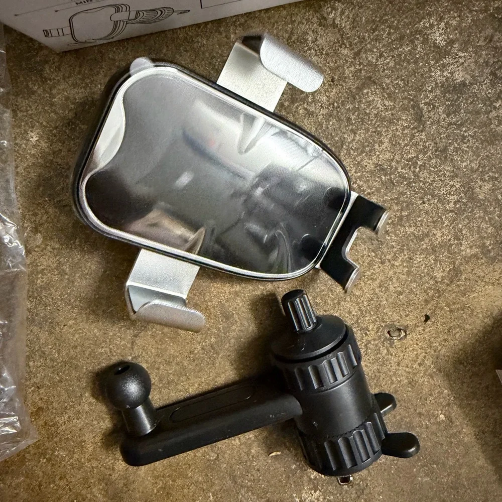 Universal Black Car Phone Mount